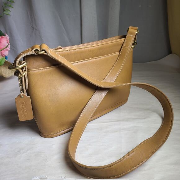 Vintage Old Coach Equestrian Zip Crossbody Shoulder Bag Toffee Leather 9802 - Picture 1 of 11